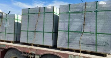 内江 芝麻白花岗岩地铺石装车日常