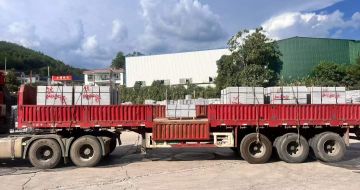 内江 芝麻灰花岗岩地铺石出货日常