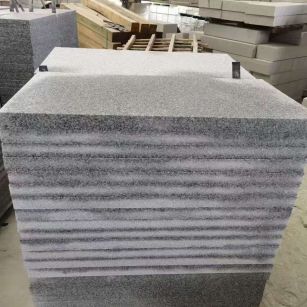 内江 芝麻白5公分火烧地铺成品，900*400，规格可定制