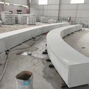 内江芝麻白花岗岩石板材 园林光面弧形坐凳