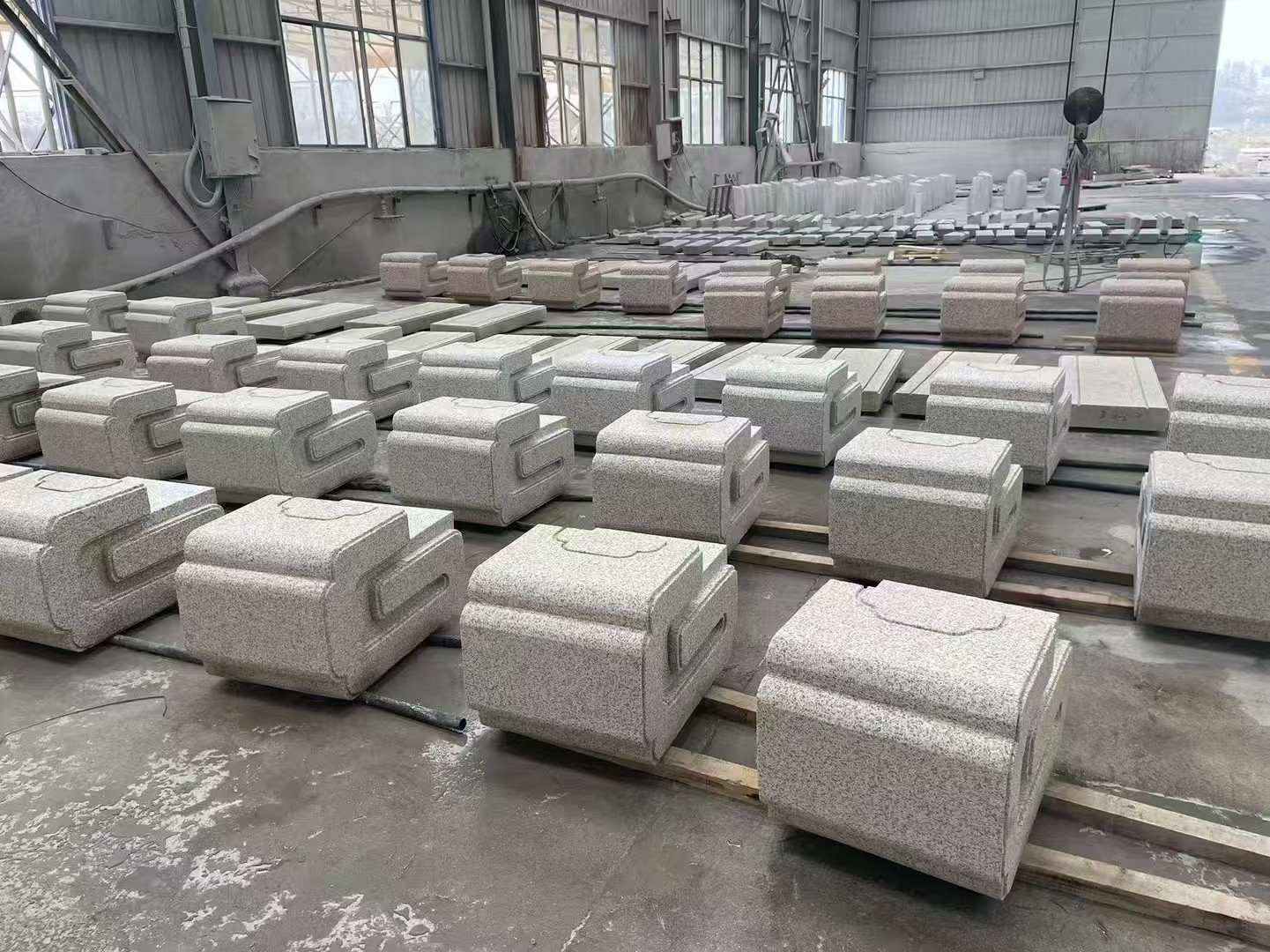 内江 白麻花岗岩异形加工-石凳，坐凳