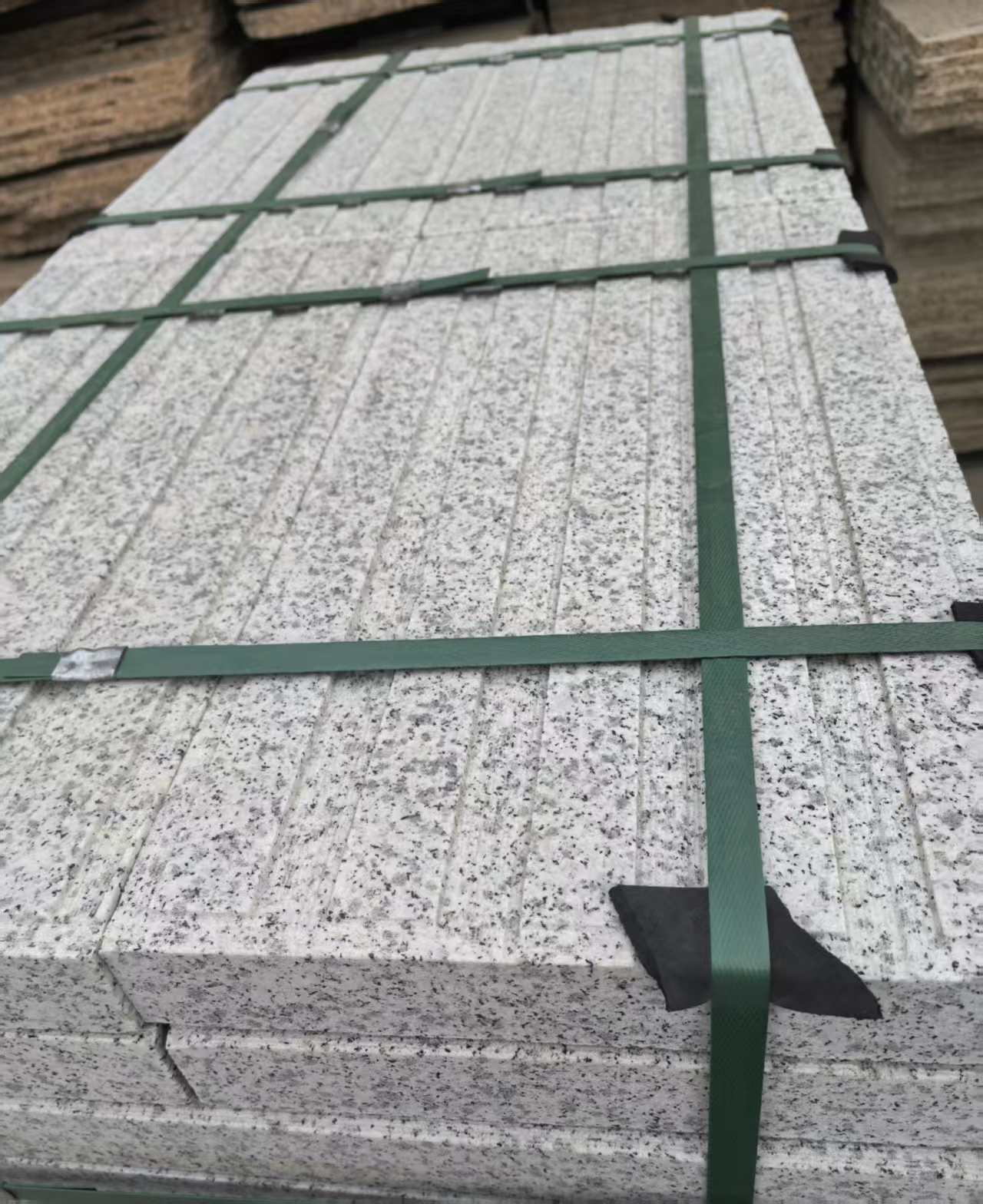 内江 白麻花岗岩直行盲道石，盲条，地铺石