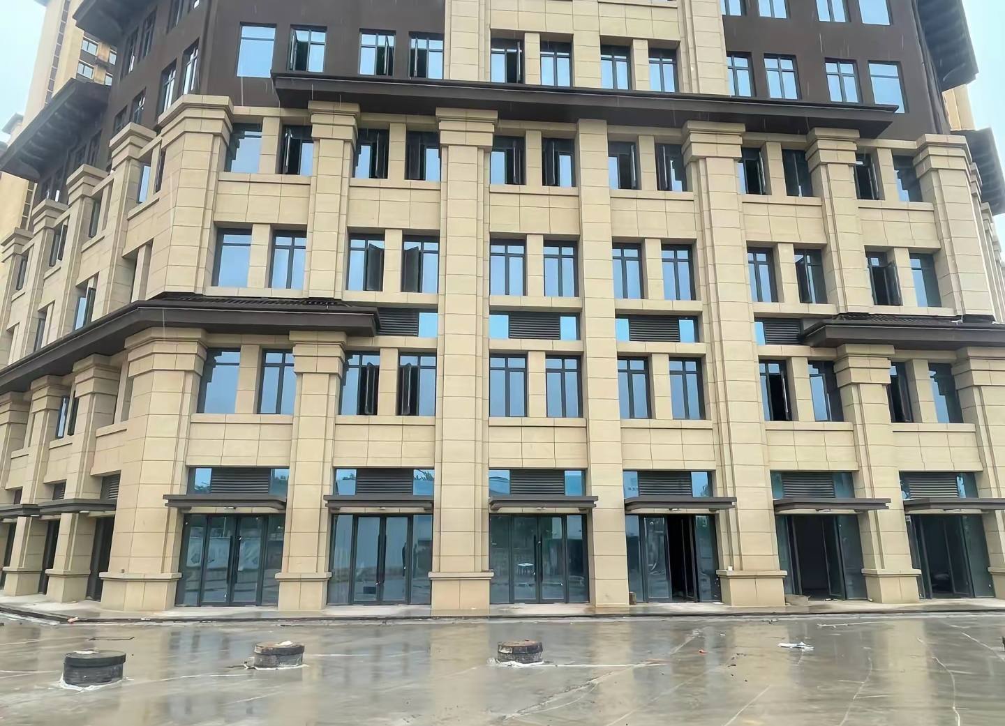 内江 黄金麻花岗岩荔枝面小区外墙干挂