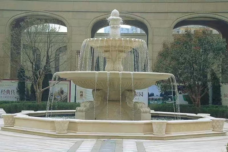 内江 黄金麻花岗岩异型加工——户外庭院石雕流水喷泉