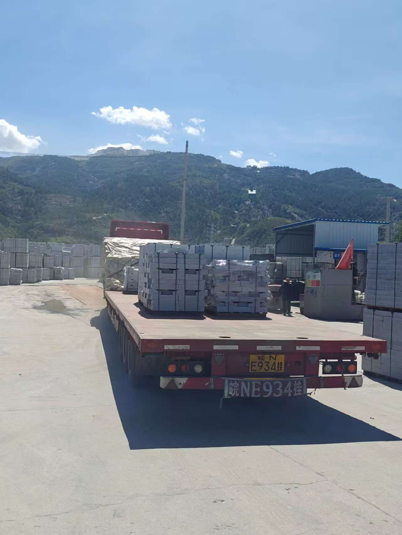 内江 芝麻白仿形路沿石，直形路沿石