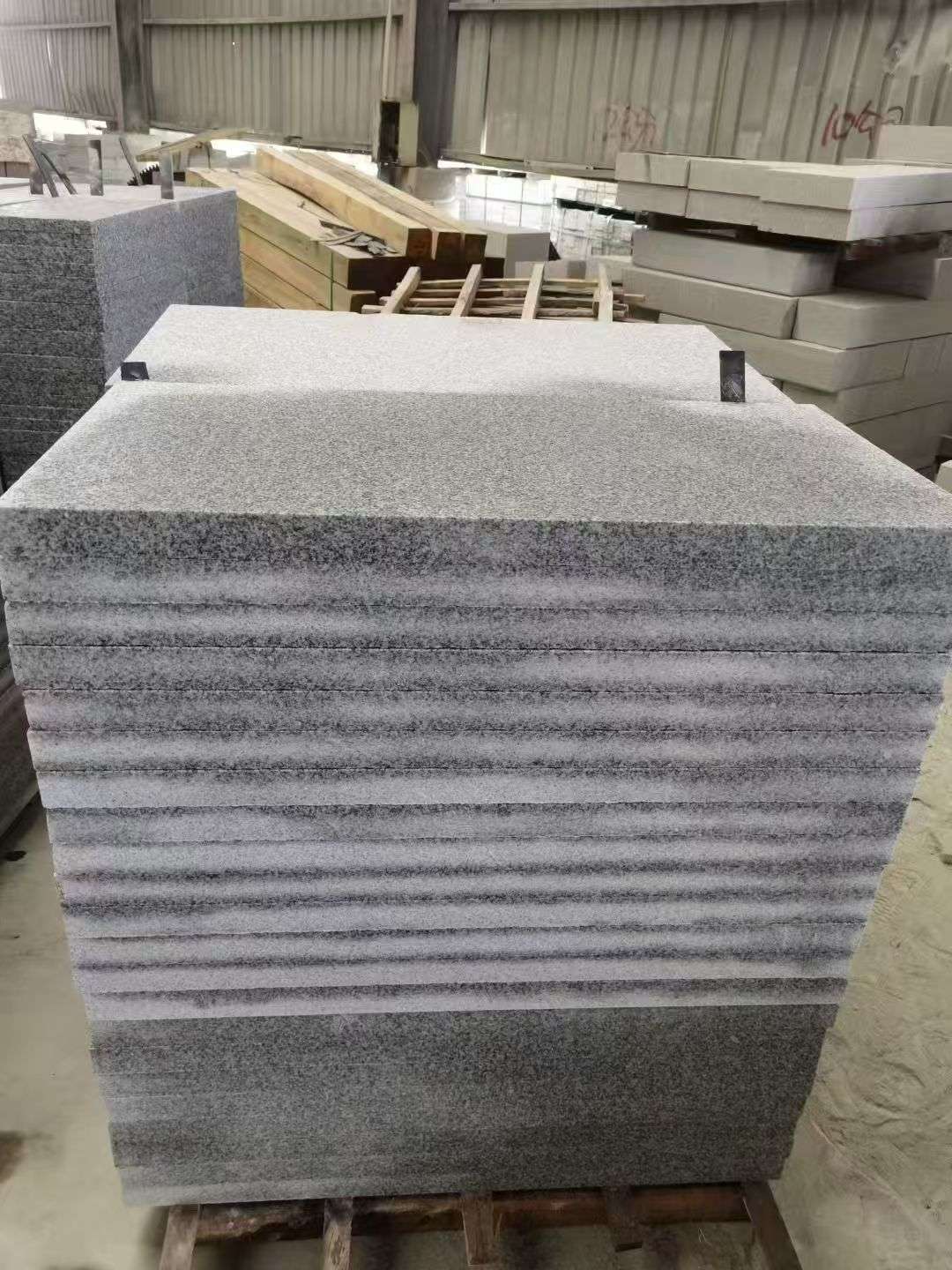 内江 芝麻白5公分火烧地铺成品，900*400，规格可定制