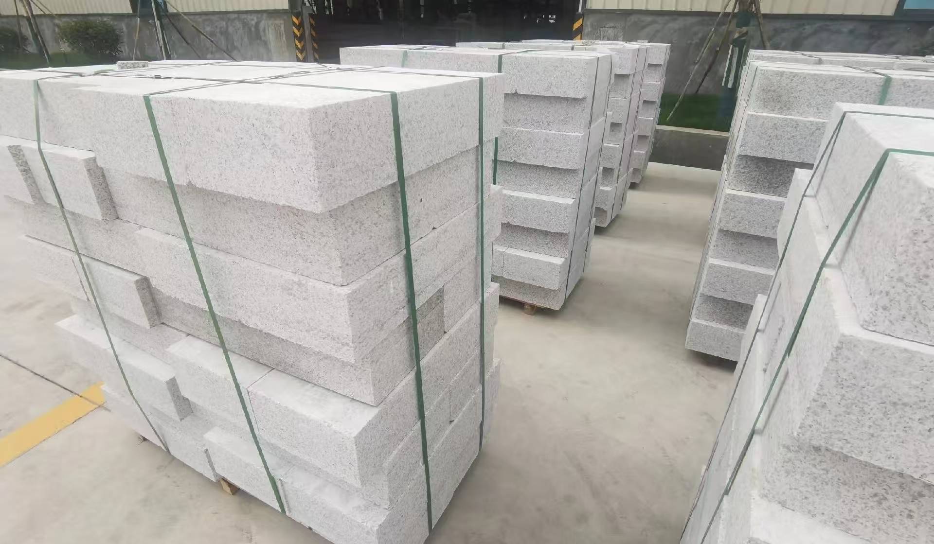 内江 白麻花岗岩路沿石，立缘石，平缘石，路牙石，道牙石，马路牙子等