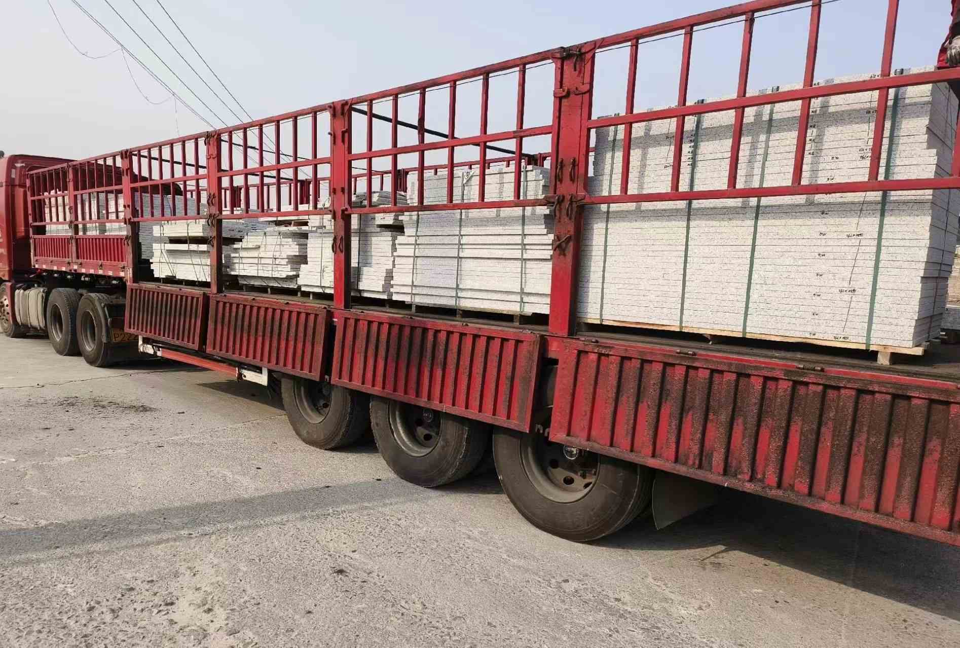 内江 白麻荔枝面外墙干挂，工厂装车日常