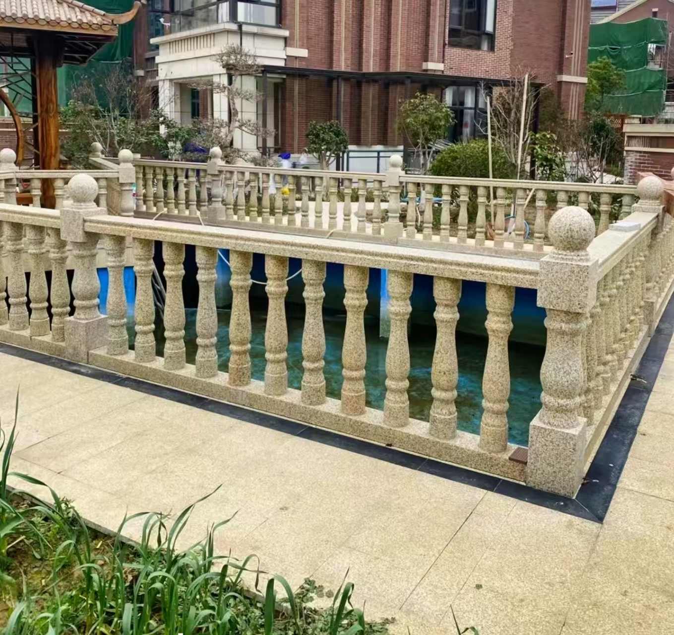 内江黄金麻花岗岩石材栏杆，扶手，将军柱，花瓶柱