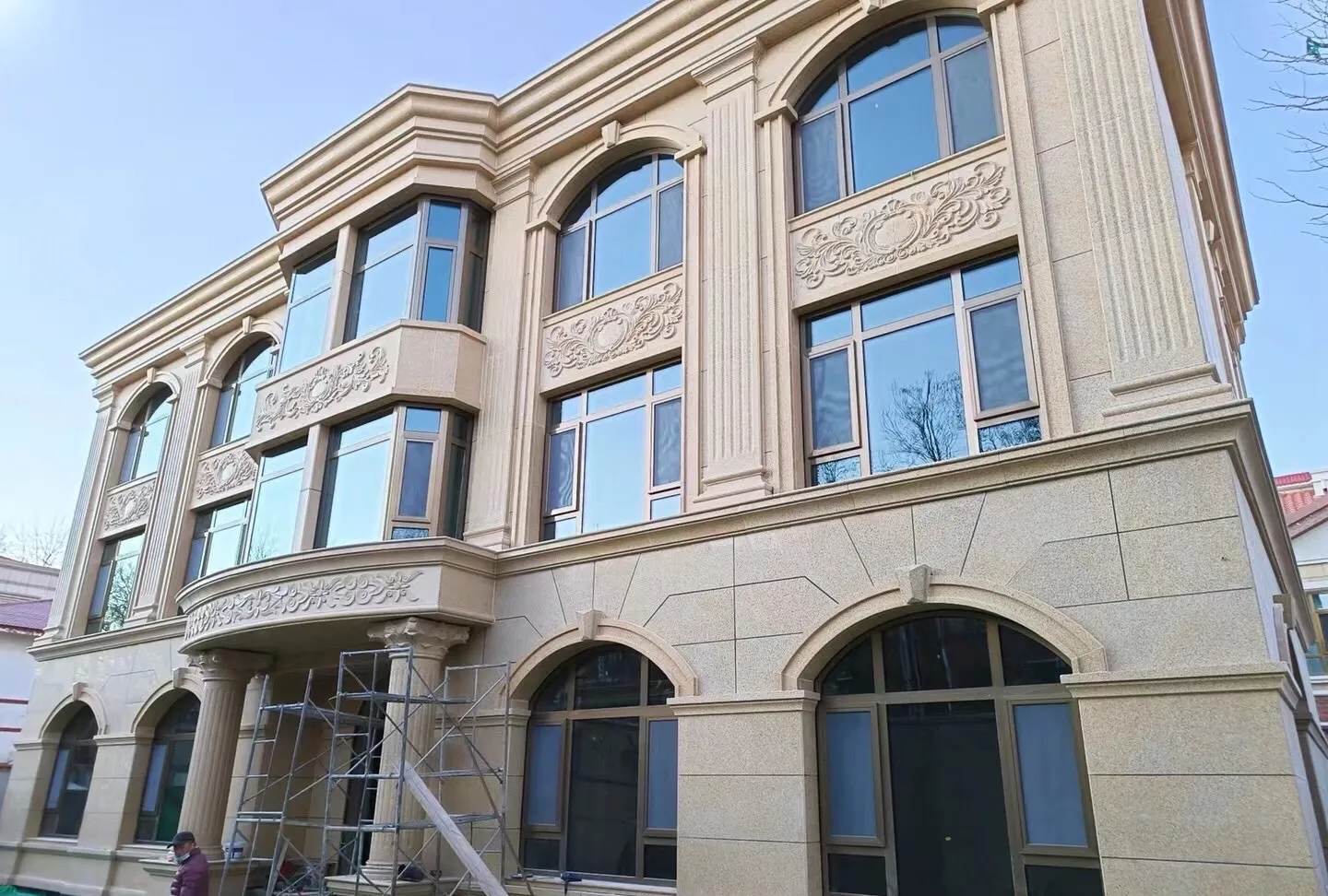 内江 黄金麻花岗岩别墅外墙干挂